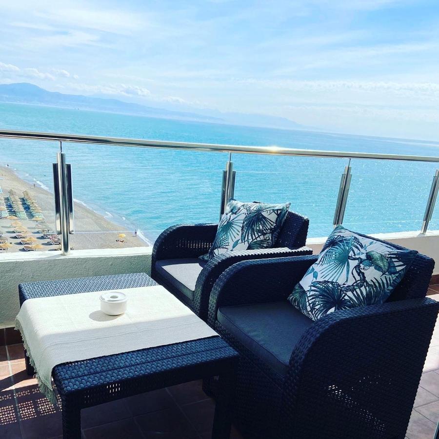Amazing Frontline Sea Views Studio Apartment Castillo Del Vigia Торемолинос Екстериор снимка
