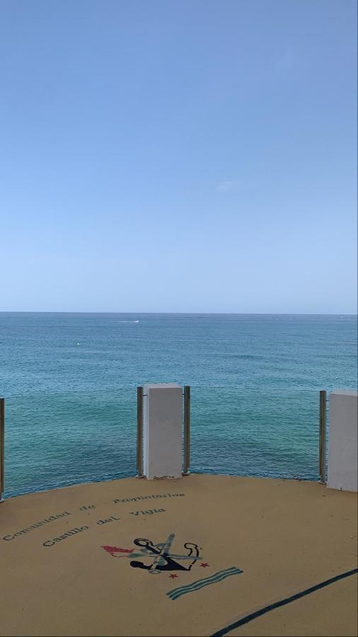 Amazing Frontline Sea Views Studio Apartment Castillo Del Vigia Торемолинос Екстериор снимка