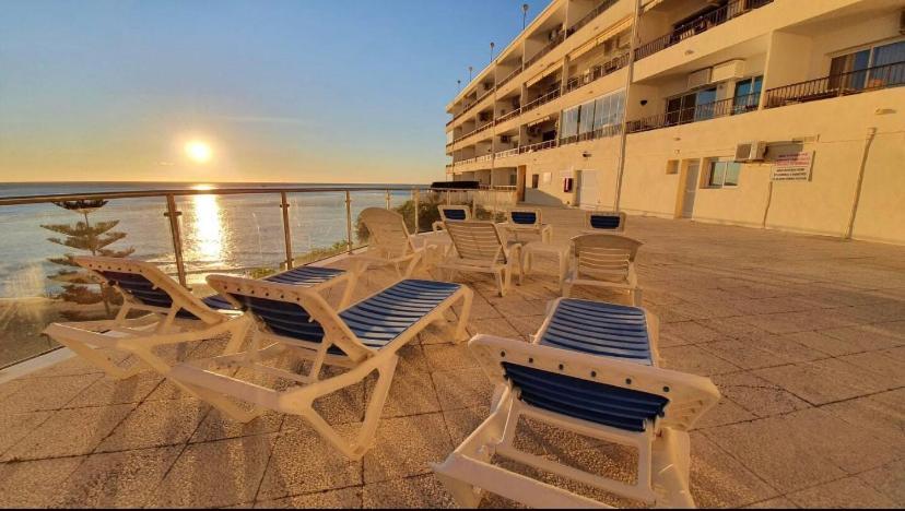 Amazing Frontline Sea Views Studio Apartment Castillo Del Vigia Торемолинос Екстериор снимка